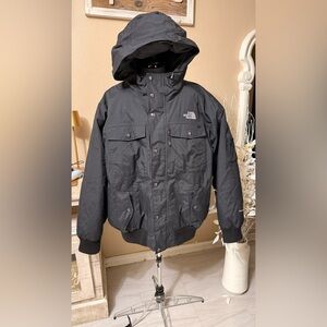 The North Face Hyvent Men's Black  Jacket